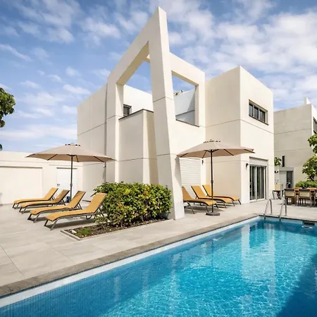 Villasroyale Trespalomas - An Iconic For Elevated Getaways! * Meloneras