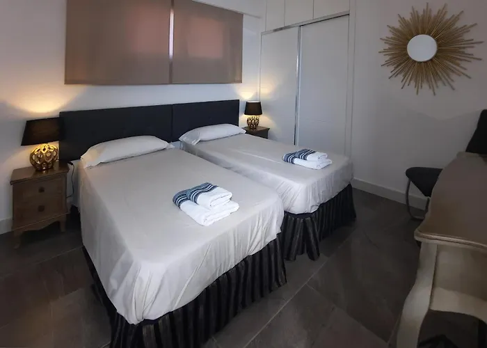 Villasroyale Trespalomas - An Iconic For Elevated Getaways! Meloneras